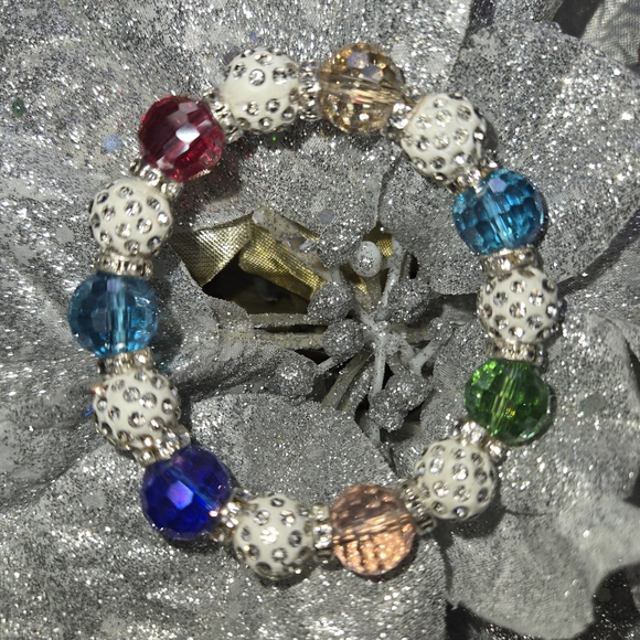 Fashion Jewelry I Multi-Colored I Fire Fly Pebble I Bracelet - Picture 1 of 6